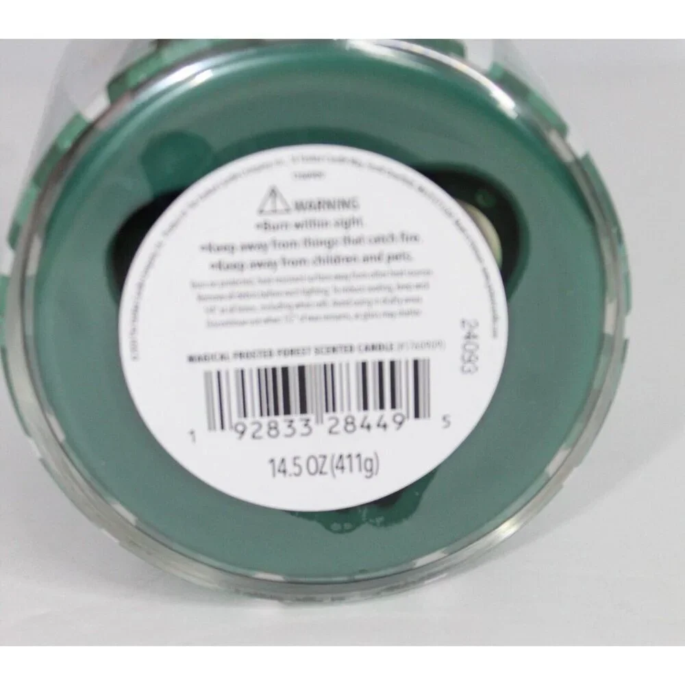 Yankee Candle Magical Frosted Forest 3-wick Scented Candle 🌲Christmas 18 oz‎ 🌲